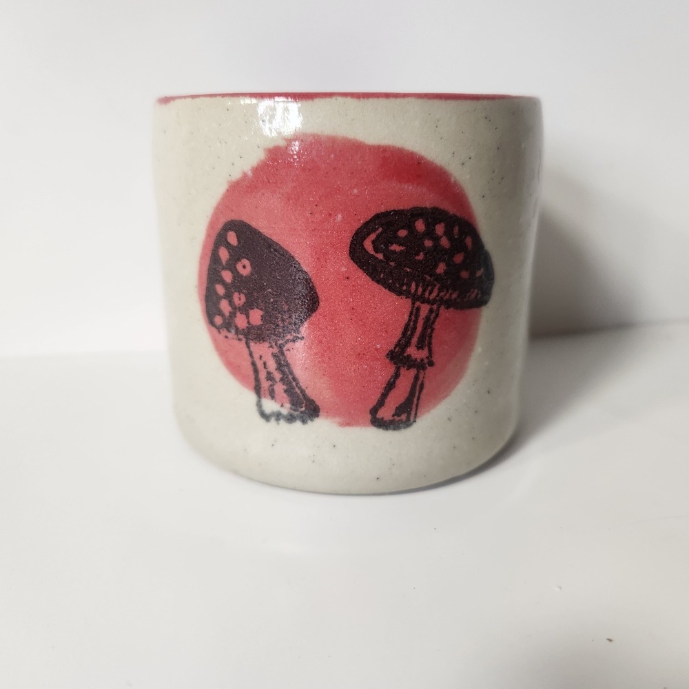 Solace Studio Pottery Mushroom Red‎ Sun Ceramic Planter Vessel Speckled Cream